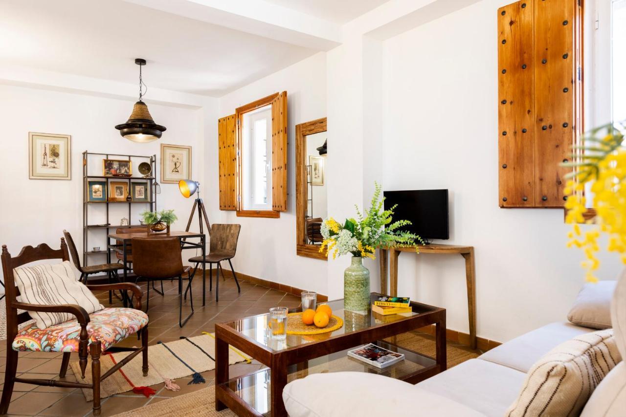 Lepanto Premium Apartments เซบีญา ภายนอก รูปภาพ