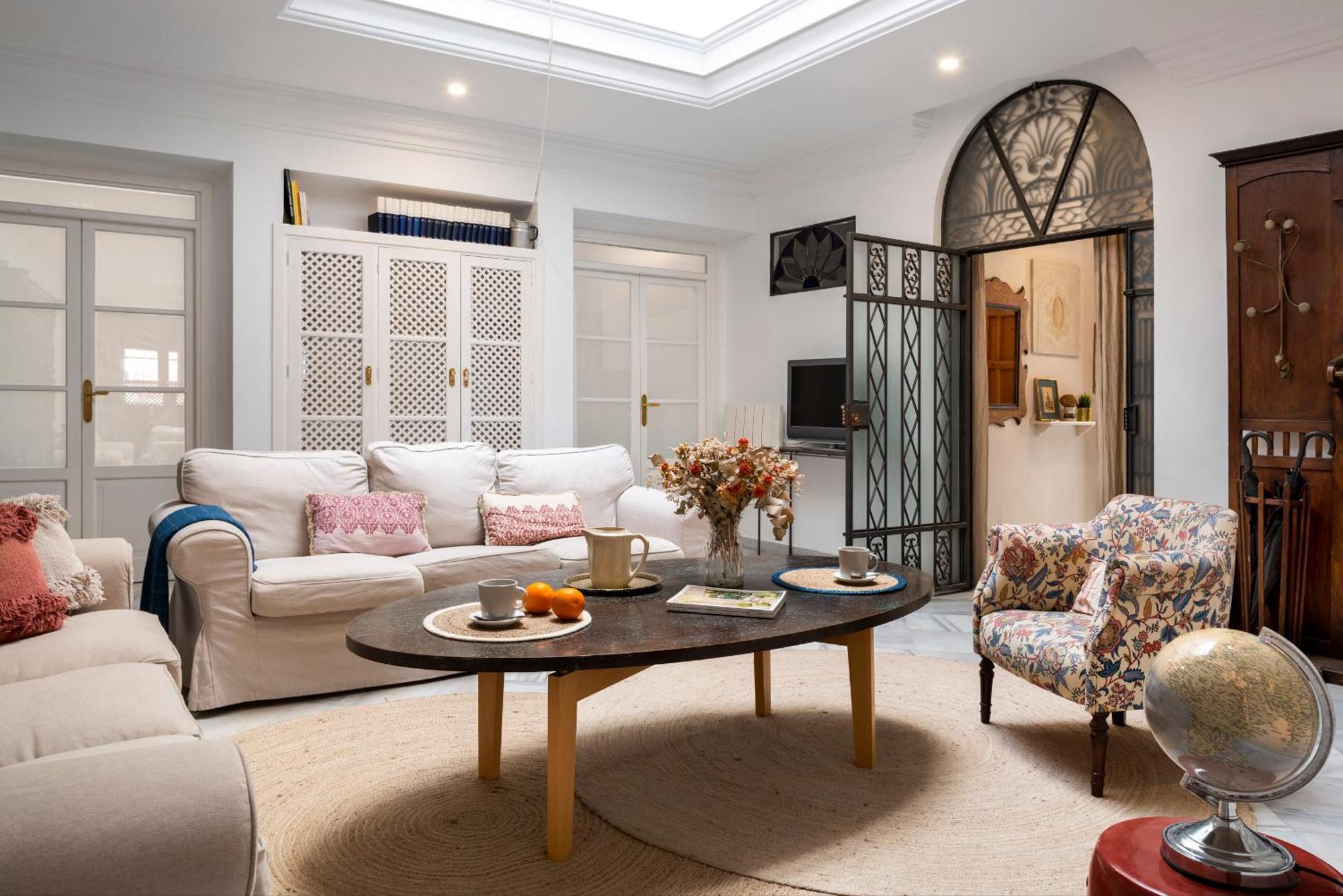 Lepanto Premium Apartments เซบีญา ภายนอก รูปภาพ